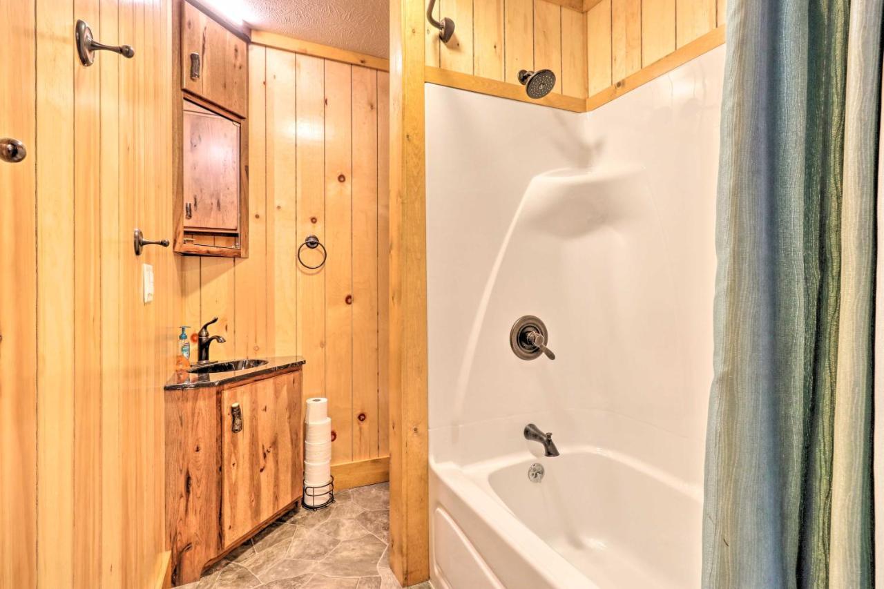 Cozy Haven Of Rest Home With Amish Country Views! Шипшиуана Екстериор снимка